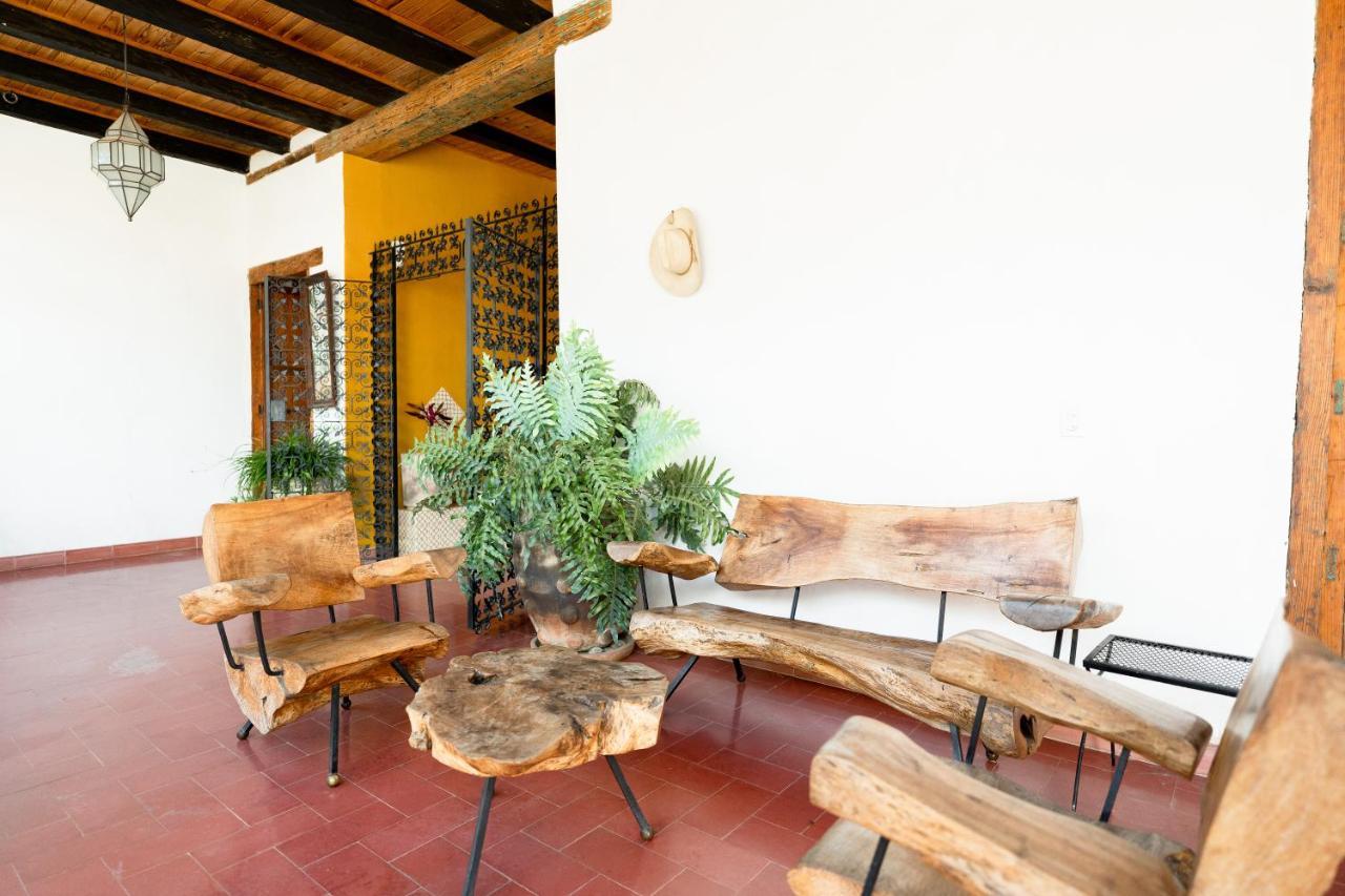 Casa I. Madero Hotel Tapalpa Bagian luar foto