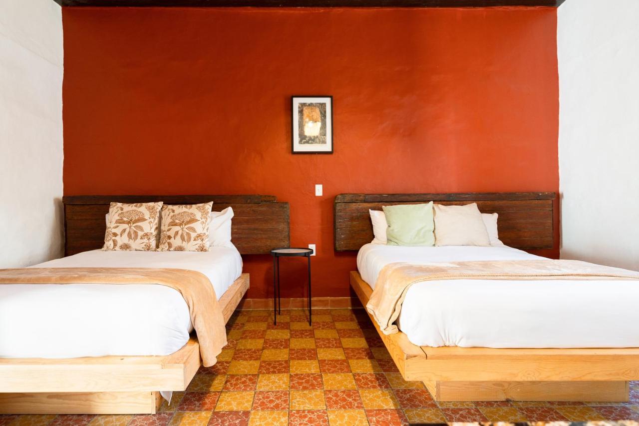 Casa I. Madero Hotel Tapalpa Bagian luar foto